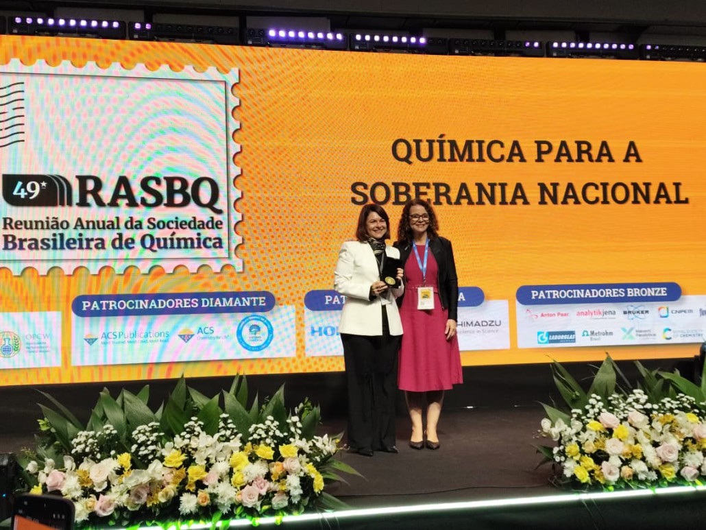 15.06.2026 FERNANDA RECEBE MEDALHA SIMÃO MATHIAS EM SÃO PAULO